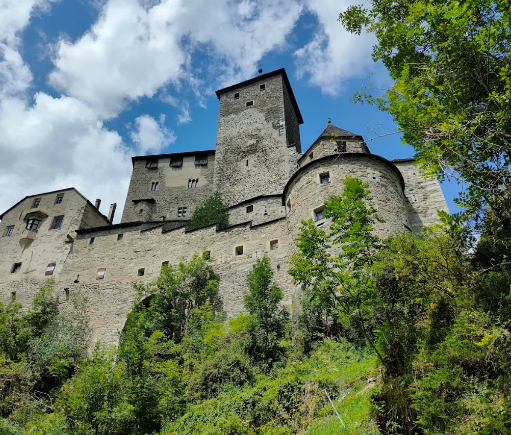 Burg Taufers, Italy